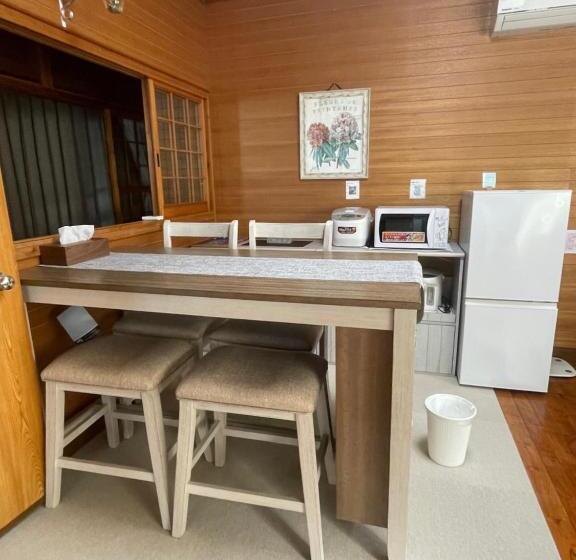 פנסיון Sunabe Beach House