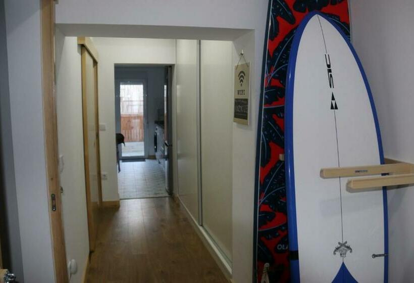 Пансион The Surf House Furadouro