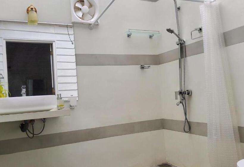 膳宿费 Walauwa On The Hill