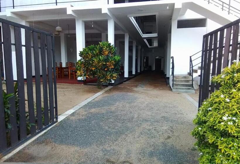 渡假胜地  Alaskabay Arugambay