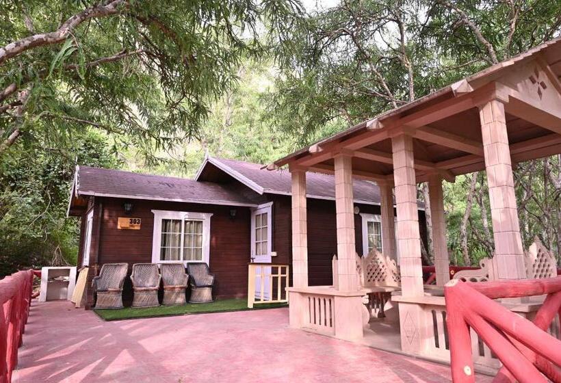 אתר נופש Namanbagh