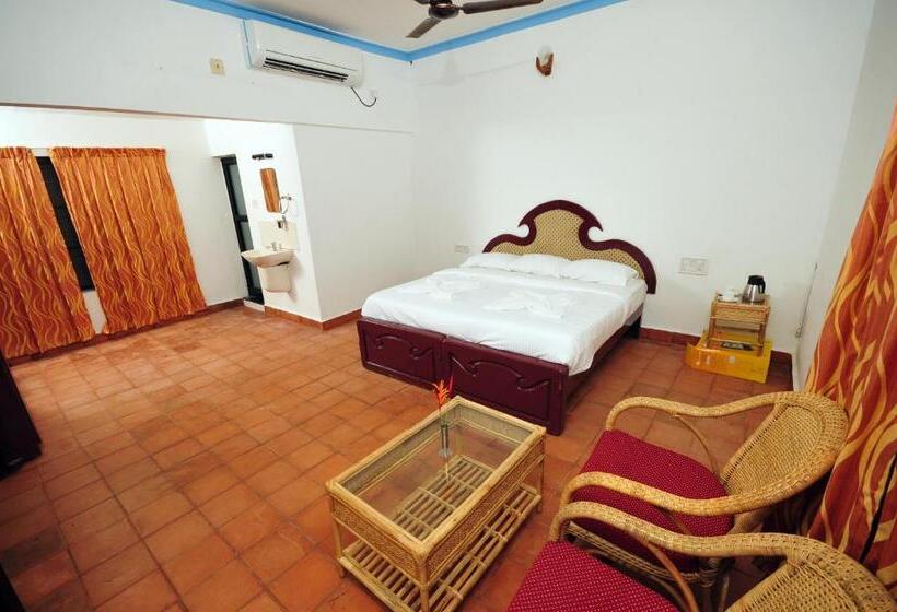 استراحتگاه The Lake By Maat Hotels