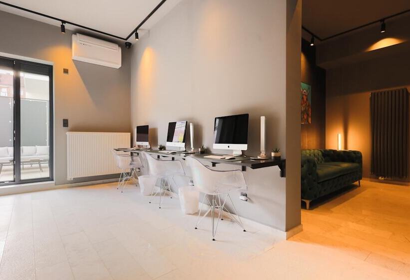 The Penthouse At Eco Smart Apartments