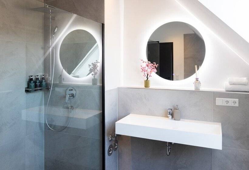 The Penthouse At Eco Smart Apartments