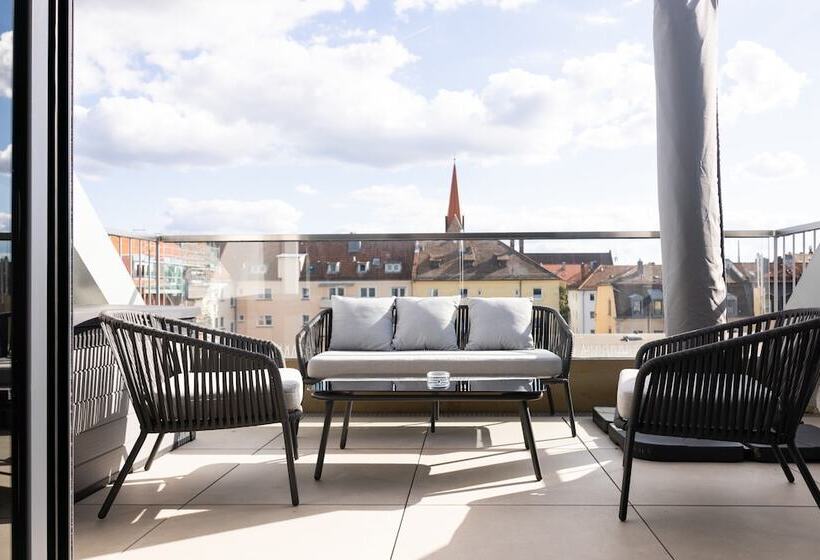 The Penthouse At Eco Smart Apartments