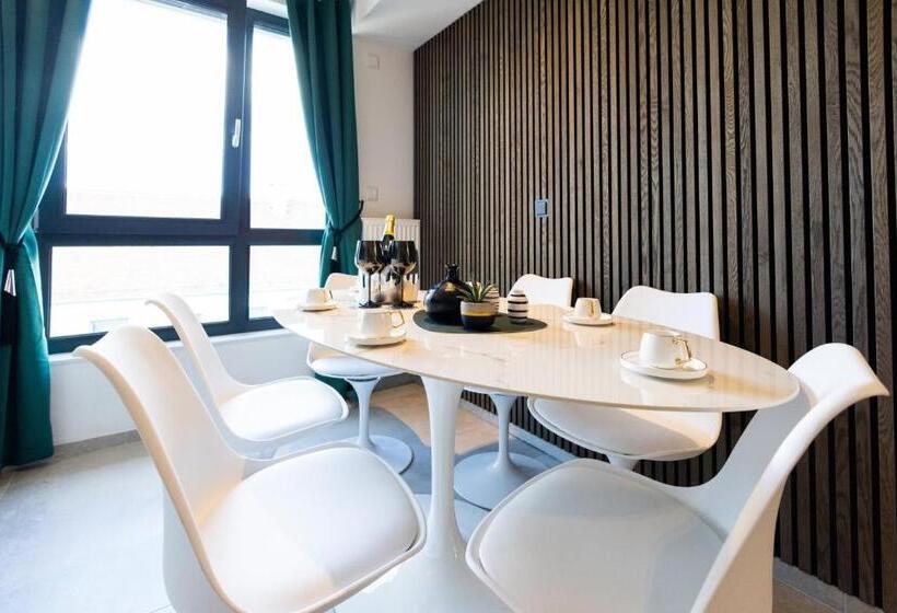 The Penthouse At Eco Smart Apartments