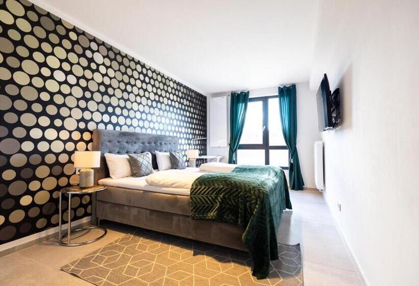 The Penthouse At Eco Smart Apartments