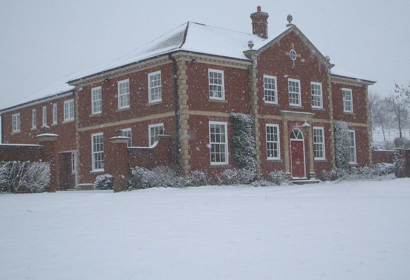 Bed and Breakfast Austons Down