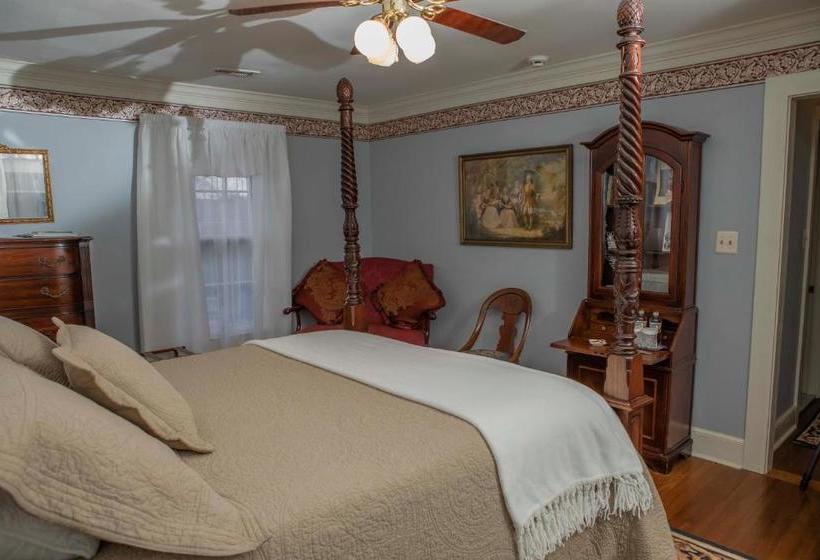 مبيت وإفطار Black Horse Inn