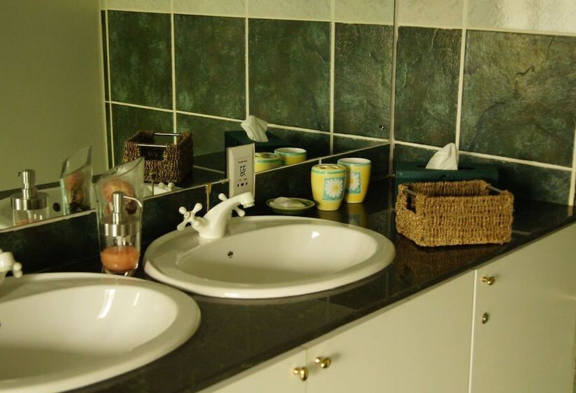 住宿加早餐 Brenton Beach House