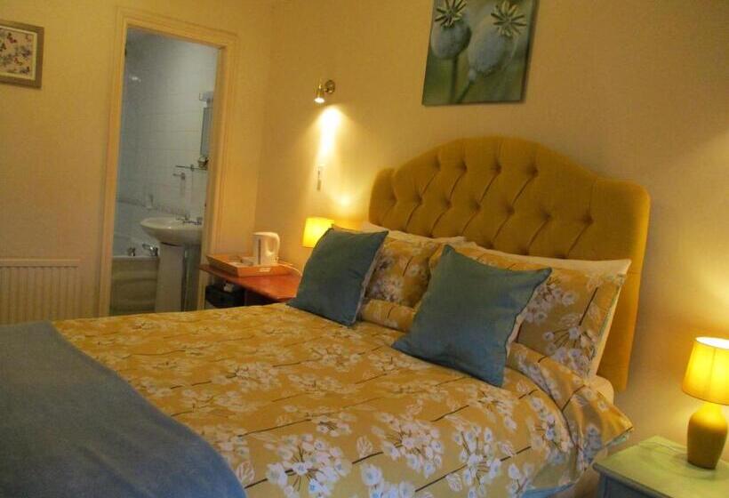 צימר Cranborne Guest Accommodation Exclusively For Adults