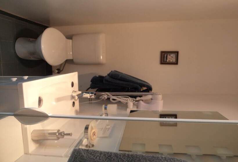 تختخواب و صبحانه Freycinet Waters