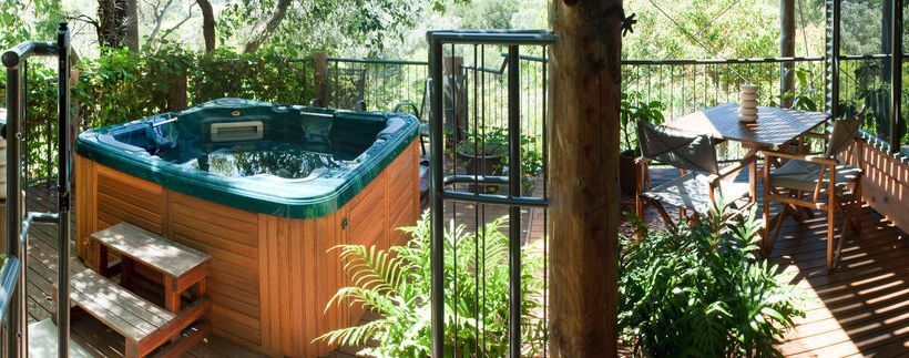 تختخواب و صبحانه Hideaway Haven