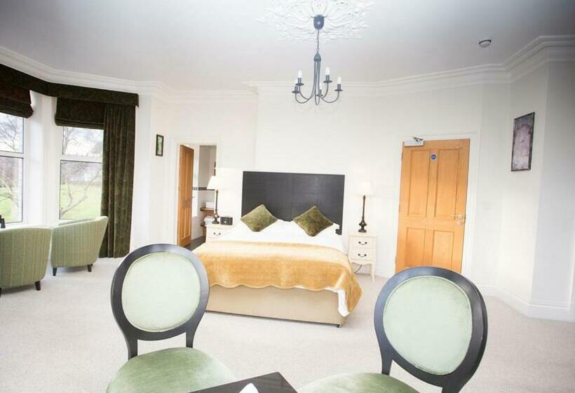 住宿加早餐  Lakeside House