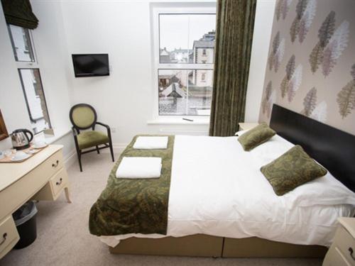 住宿加早餐  Lakeside House