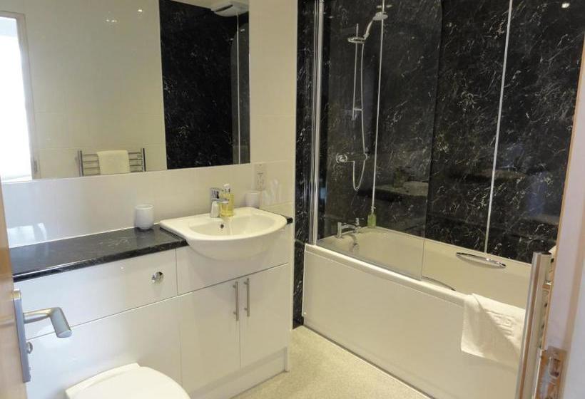 تختخواب و صبحانه Number One