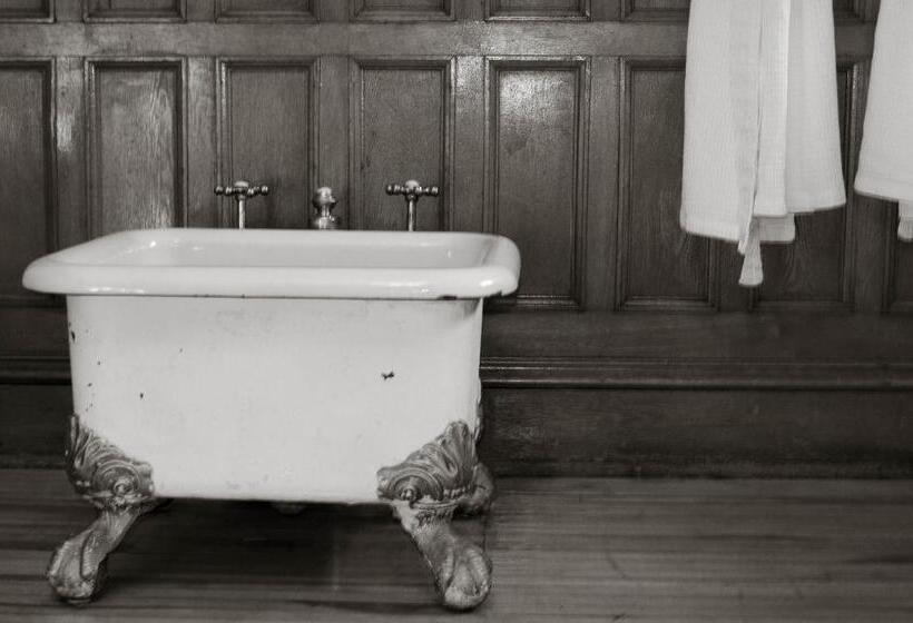 צימר Queen Anne Inn