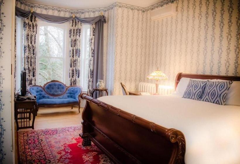 צימר Queen Anne Inn