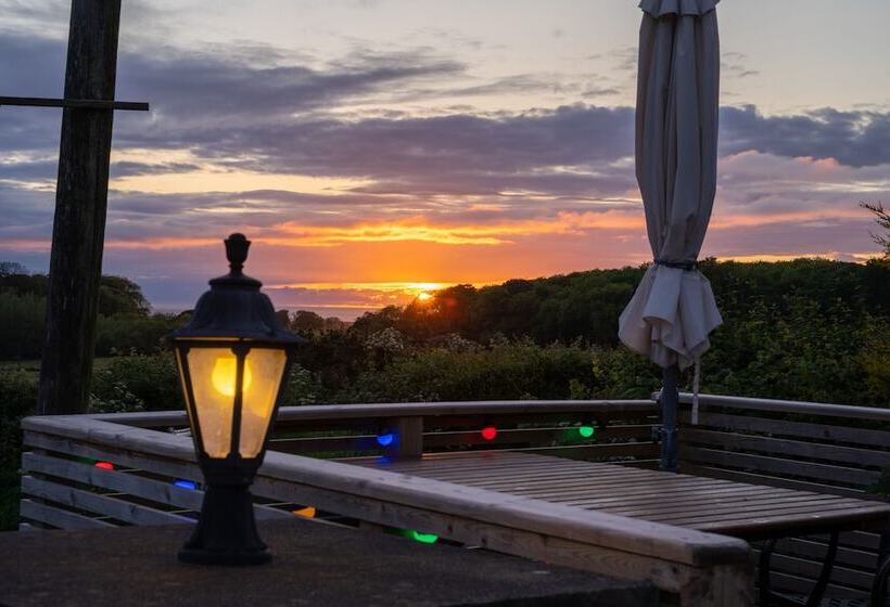 مبيت وإفطار Rest A While