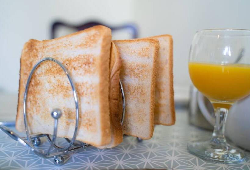 مبيت وإفطار Rest A While