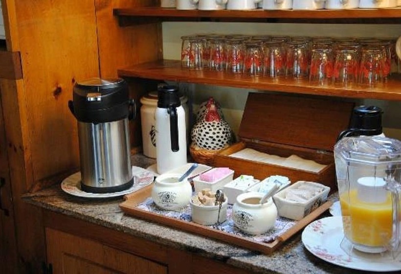 민박 Revere Guest House