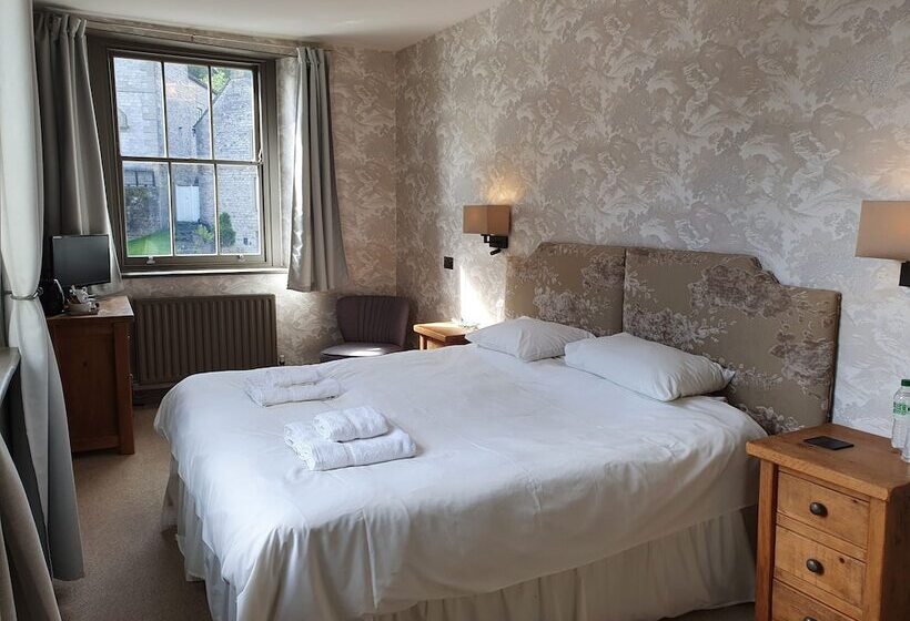 Bed and Breakfast Rockingham Lodge