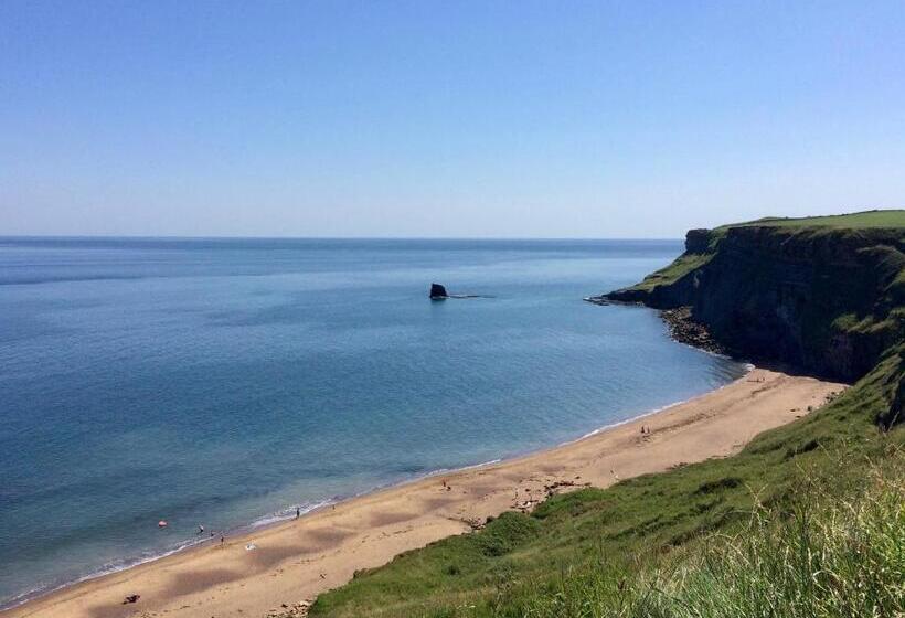 צימר Sanders Yard