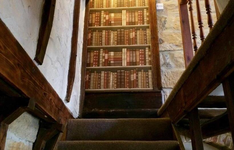 צימר Sanders Yard