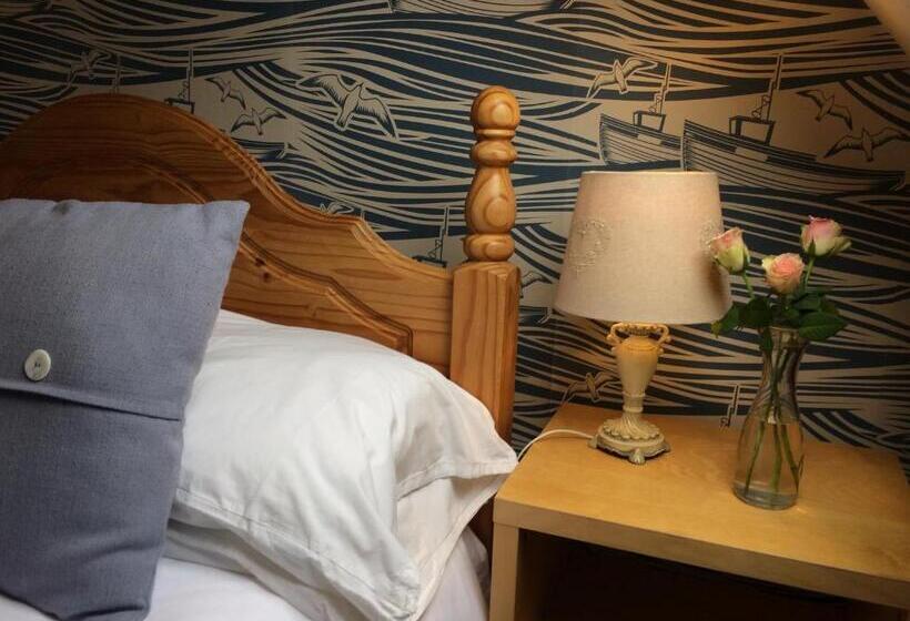 צימר Sanders Yard