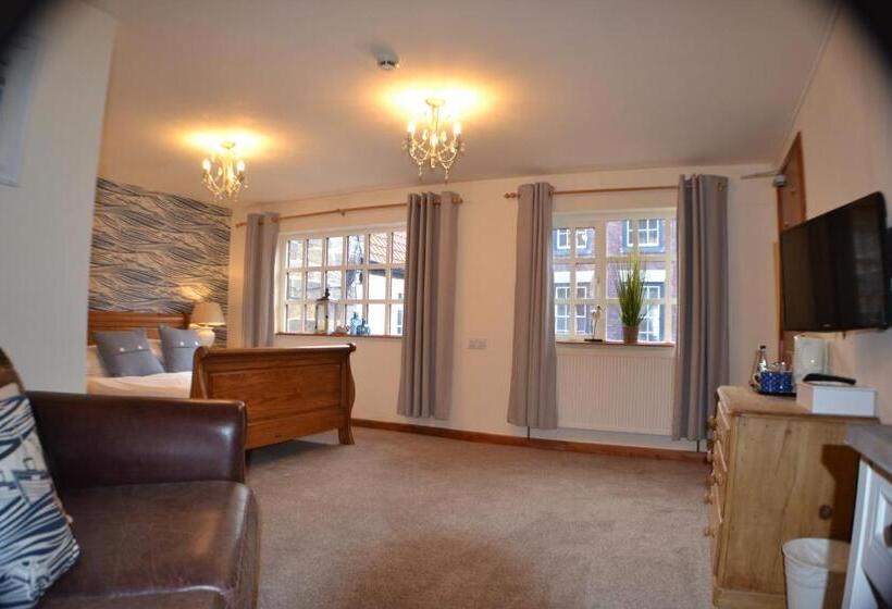 צימר Sanders Yard