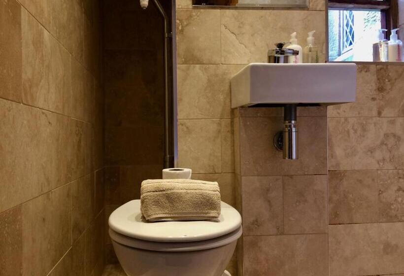 צימר Sanders Yard