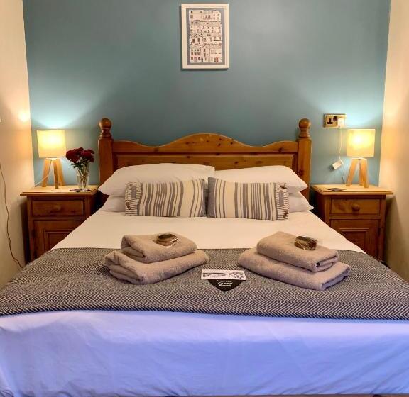 צימר Sanders Yard