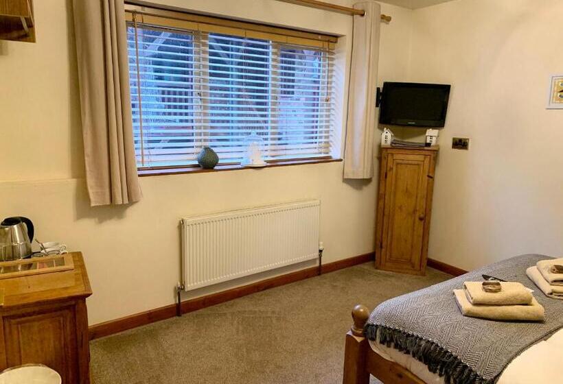 צימר Sanders Yard