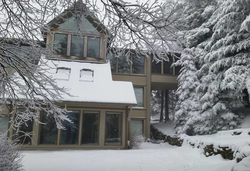 Bed and Breakfast Serenity Now