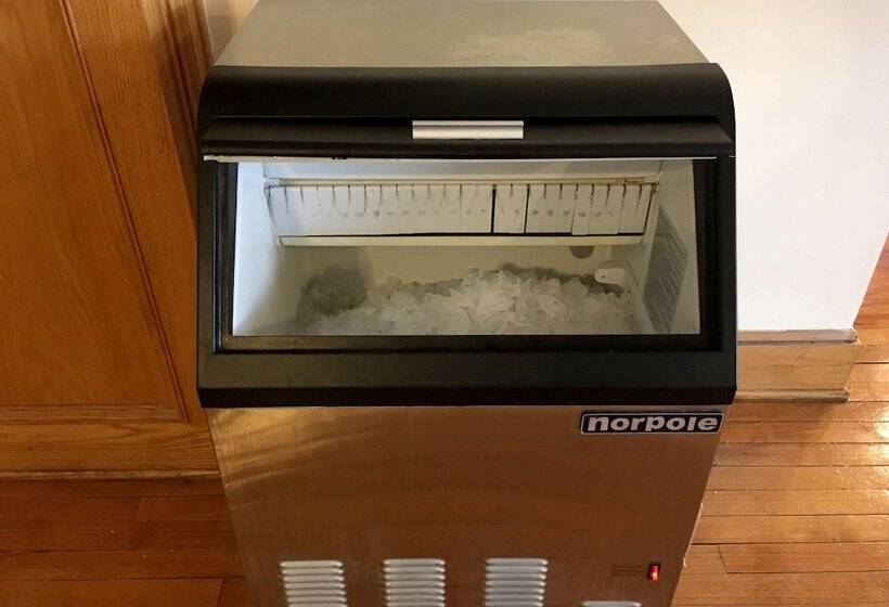 住宿加早餐 The Belmar Inn