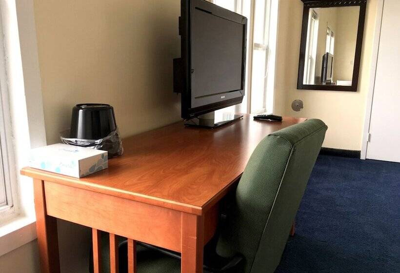 住宿加早餐 The Belmar Inn