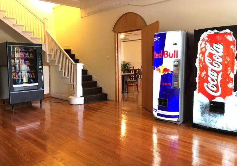 مبيت وإفطار The Belmar Inn