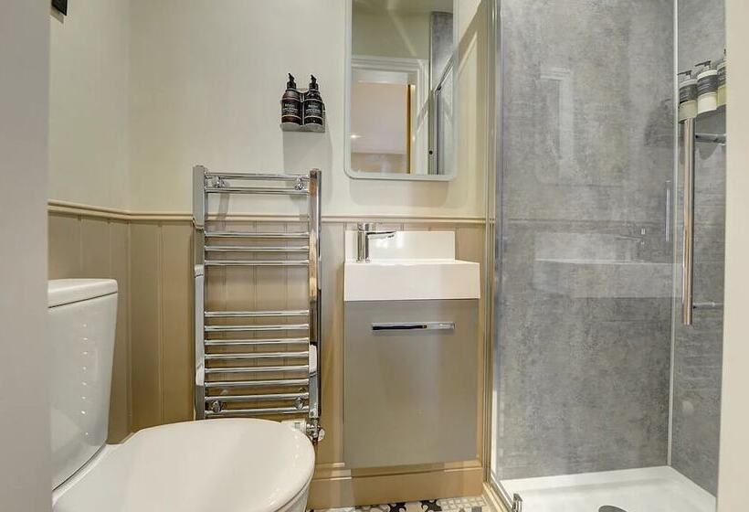 مبيت وإفطار The Bridge House Henley