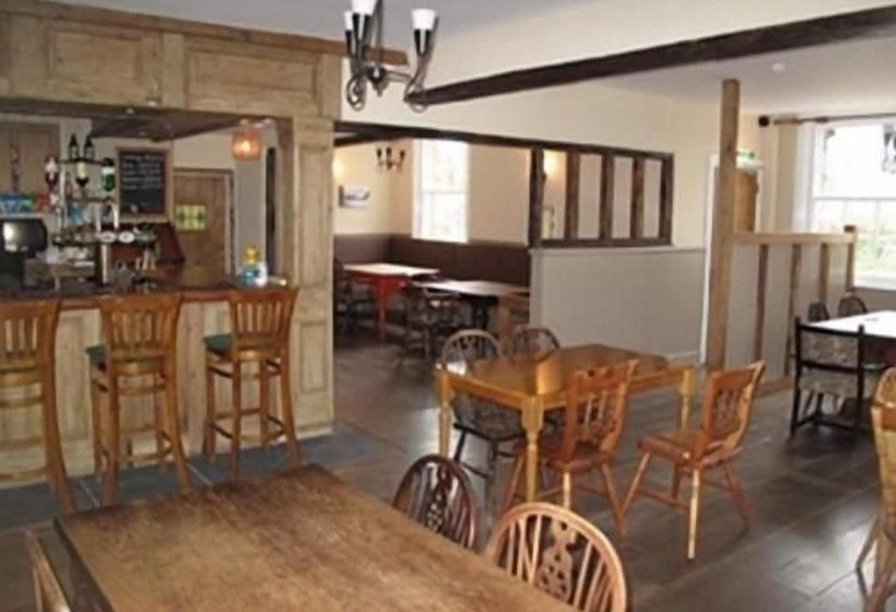 مبيت وإفطار The Oak At Dewlish