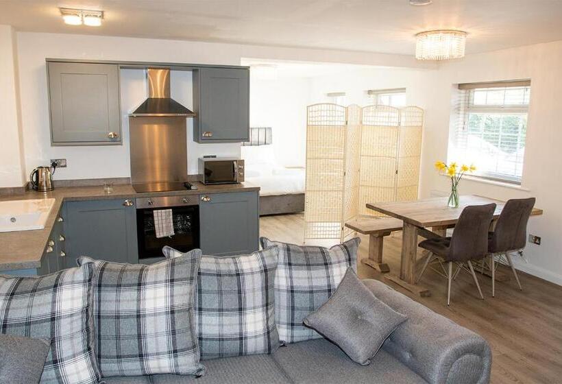 مبيت وإفطار The Old Mill Rooms