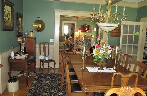 مبيت وإفطار The Skelton House