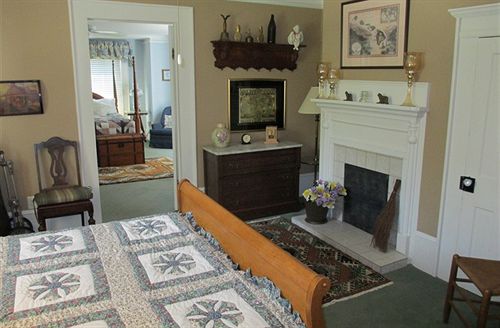 مبيت وإفطار The Skelton House