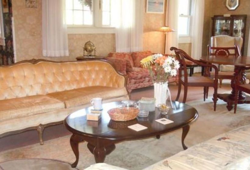 مبيت وإفطار Tidewater Inn