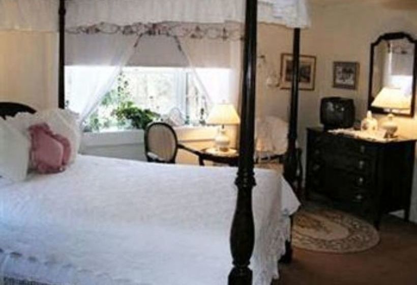 مبيت وإفطار Tidewater Inn