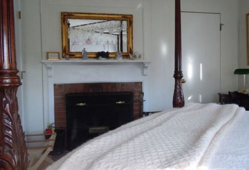 مبيت وإفطار Tidewater Inn