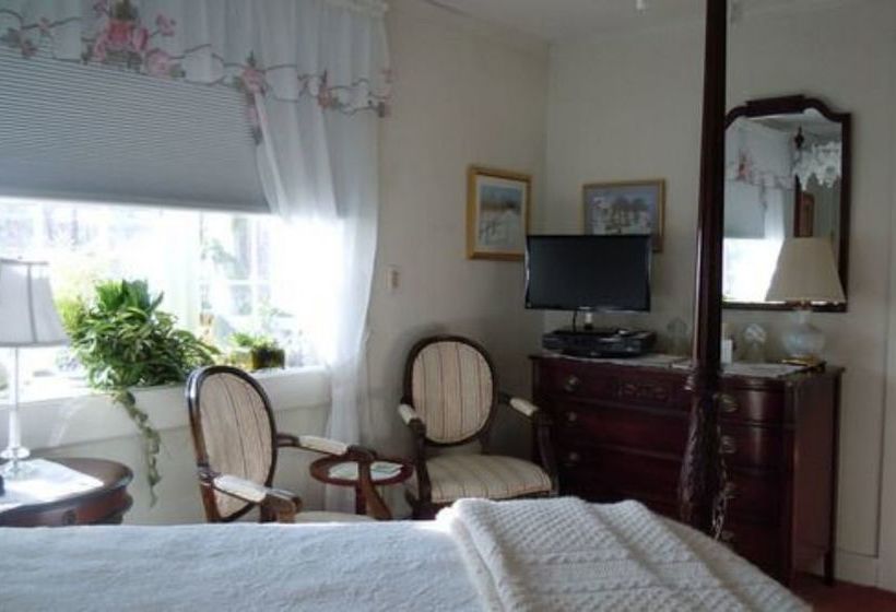 مبيت وإفطار Tidewater Inn