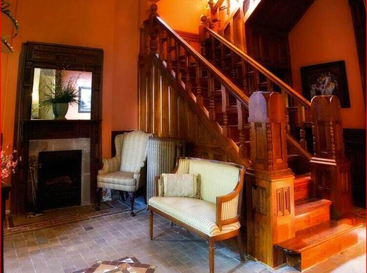 مبيت وإفطار Whiskey Mansion