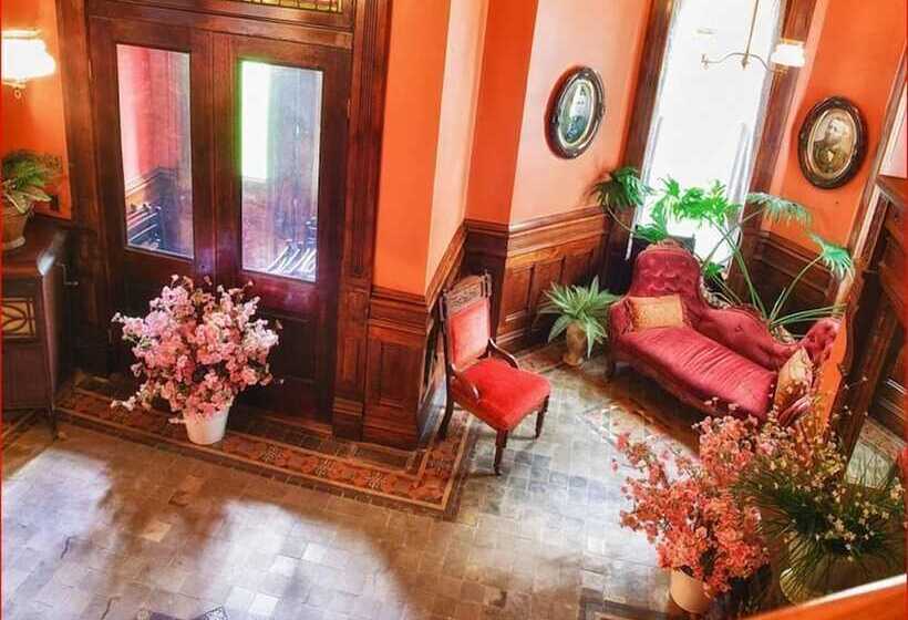 مبيت وإفطار Whiskey Mansion