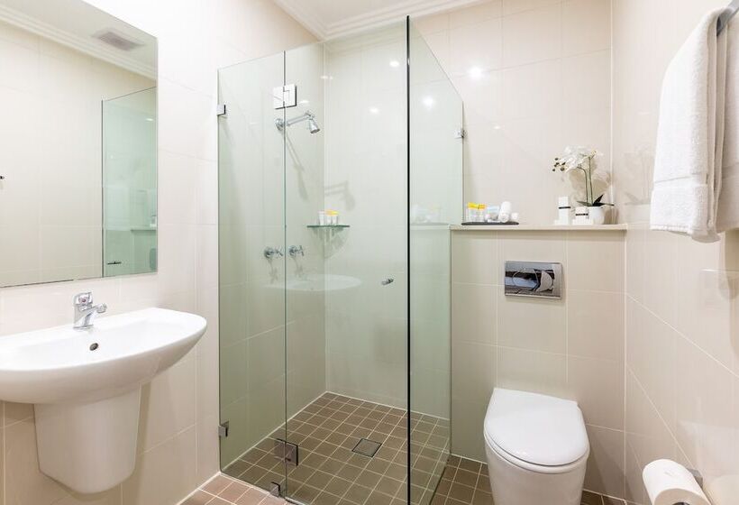 Best Western Plus Camperdown Suites