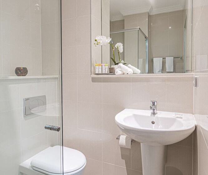 Best Western Plus Camperdown Suites